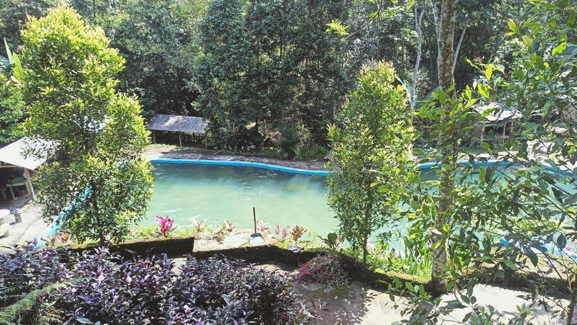 Lingkung Park Tetebatu Apartment Luaran gambar